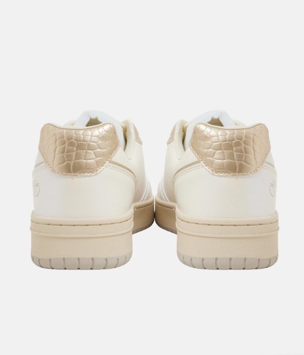 Sapatilhas em pele sintética com logótipo